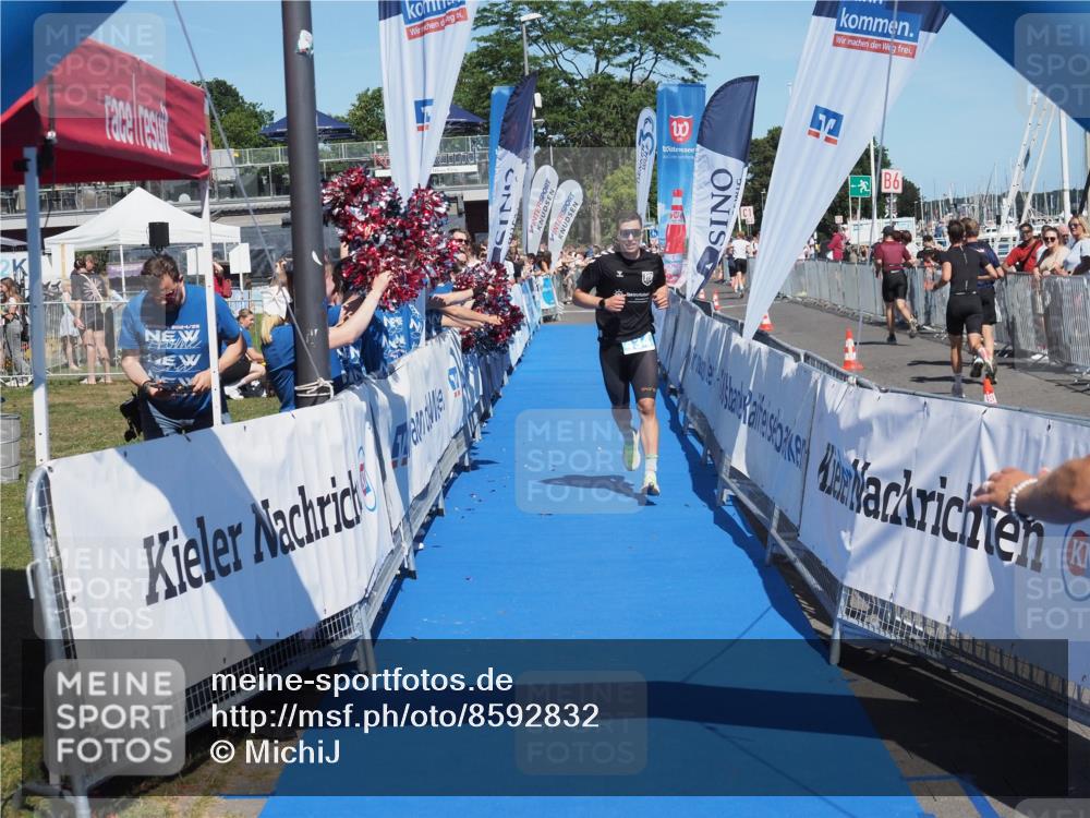 17.08.2025 - KN Förde Triathlon 2025 MichiJ http://msf.ph/oto/8592832 17.08.2025 13:52:45 Laufen 434, 450 meine-sportfotos.de