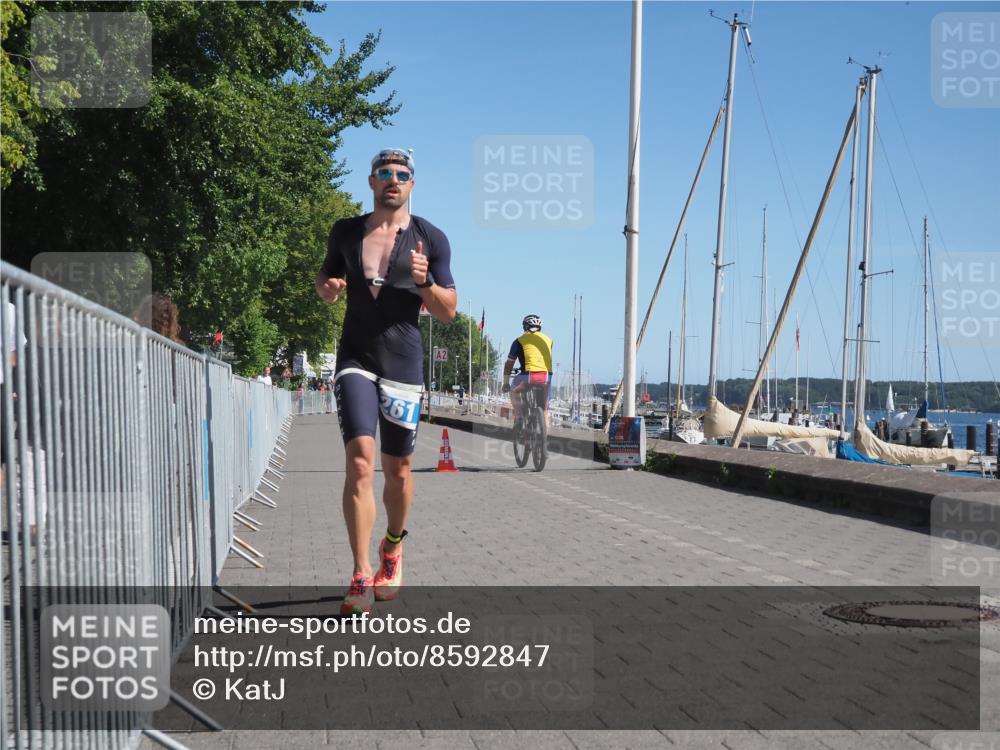 17.08.2025 - KN Förde Triathlon 2025 KatJ http://msf.ph/oto/8592847 17.08.2025 11:32:56 Laufen 261 meine-sportfotos.de