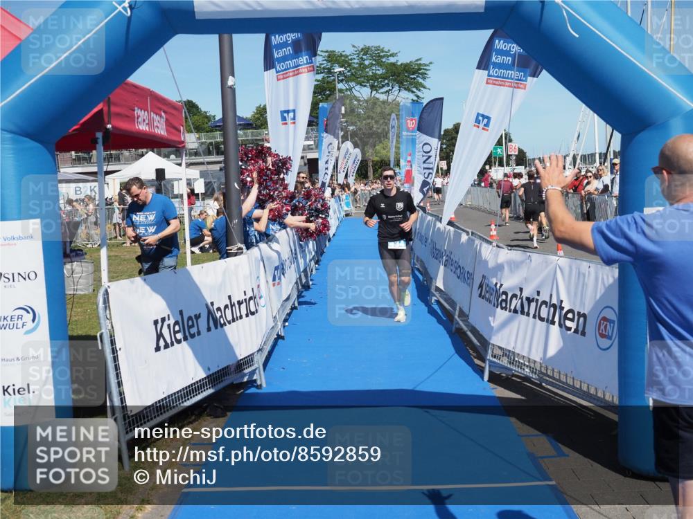 17.08.2025 - KN Förde Triathlon 2025 MichiJ http://msf.ph/oto/8592859 17.08.2025 13:52:46 Laufen 434 meine-sportfotos.de