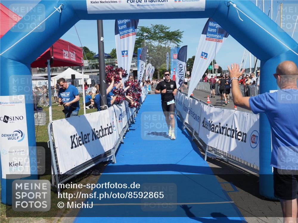 17.08.2025 - KN Förde Triathlon 2025 MichiJ http://msf.ph/oto/8592865 17.08.2025 13:52:46 Laufen 434 meine-sportfotos.de