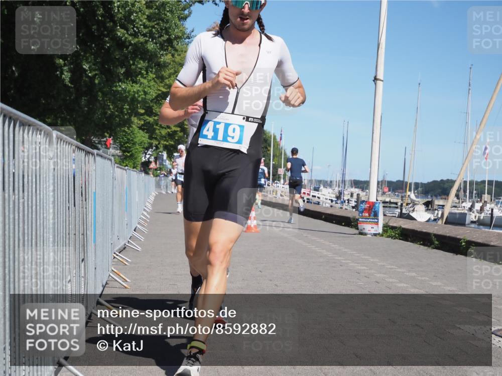 17.08.2025 - KN Förde Triathlon 2025 KatJ http://msf.ph/oto/8592882 17.08.2025 13:38:38 Laufen 415, 419, 460 meine-sportfotos.de