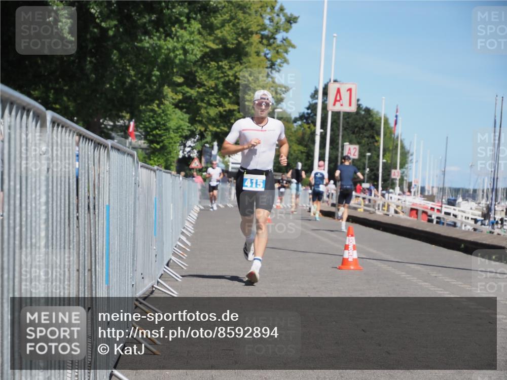 17.08.2025 - KN Förde Triathlon 2025 KatJ http://msf.ph/oto/8592894 17.08.2025 13:38:42 Laufen 415, 460 meine-sportfotos.de