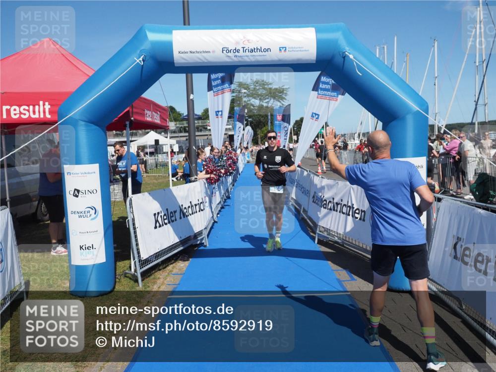 17.08.2025 - KN Förde Triathlon 2025 MichiJ http://msf.ph/oto/8592919 17.08.2025 13:52:47 Laufen 434 meine-sportfotos.de