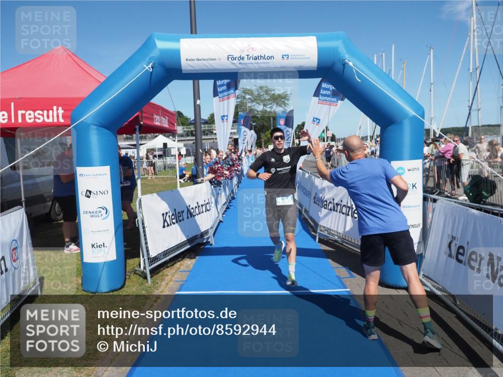 17.08.2025 - KN Förde Triathlon 2025 MichiJ http://msf.ph/oto/8592944 17.08.2025 13:52:47 Laufen 434 meine-sportfotos.de