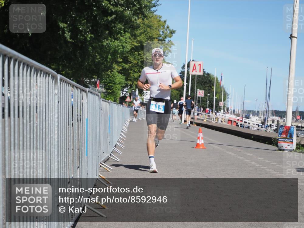 17.08.2025 - KN Förde Triathlon 2025 KatJ http://msf.ph/oto/8592946 17.08.2025 13:38:43 Laufen 415 meine-sportfotos.de