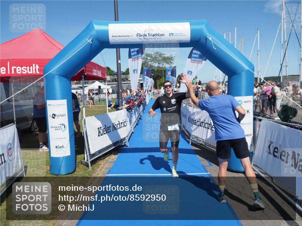 17.08.2025 - KN Förde Triathlon 2025 MichiJ http://msf.ph/oto/8592950 17.08.2025 13:52:47 Laufen 434 meine-sportfotos.de