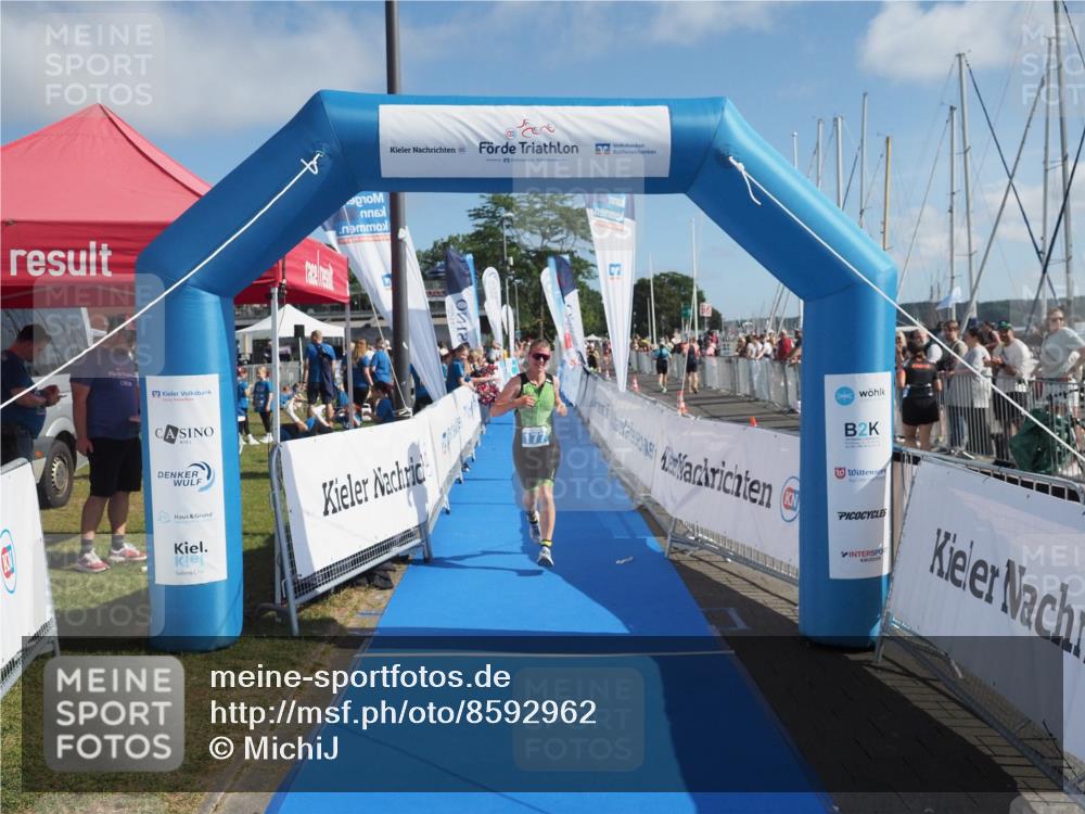 17.08.2025 - KN Förde Triathlon 2025 MichiJ http://msf.ph/oto/8592962 17.08.2025 10:36:11 Laufen 177 meine-sportfotos.de