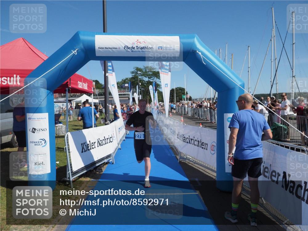 17.08.2025 - KN Förde Triathlon 2025 MichiJ http://msf.ph/oto/8592971 17.08.2025 11:59:04 Laufen 270 meine-sportfotos.de