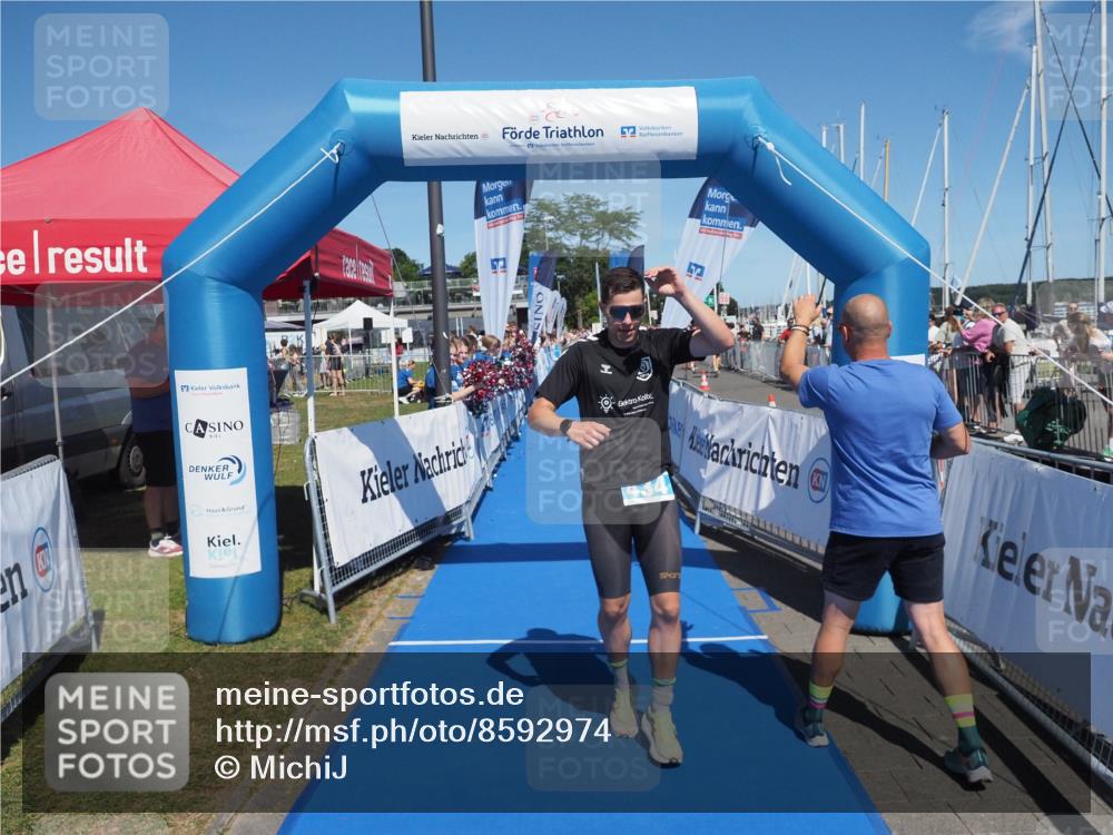 17.08.2025 - KN Förde Triathlon 2025 MichiJ http://msf.ph/oto/8592974 17.08.2025 13:52:48 Laufen 434 meine-sportfotos.de