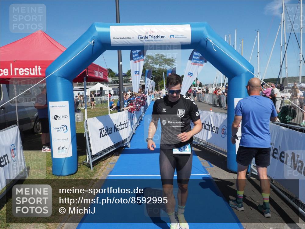 17.08.2025 - KN Förde Triathlon 2025 MichiJ http://msf.ph/oto/8592995 17.08.2025 13:52:48 Laufen 434 meine-sportfotos.de