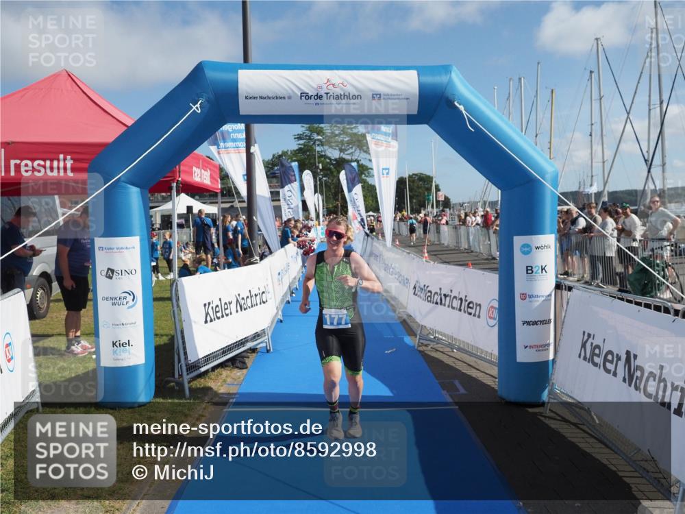 17.08.2025 - KN Förde Triathlon 2025 MichiJ http://msf.ph/oto/8592998 17.08.2025 10:36:12 Laufen 177, 216 meine-sportfotos.de