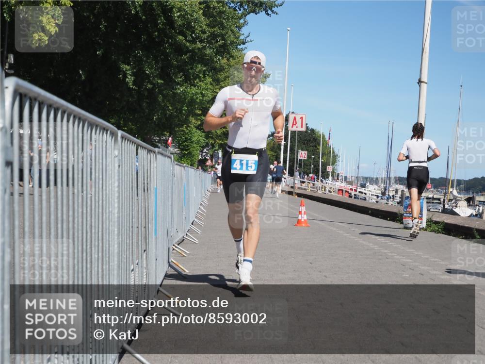 17.08.2025 - KN Förde Triathlon 2025 KatJ http://msf.ph/oto/8593002 17.08.2025 13:38:44 Laufen 415 meine-sportfotos.de