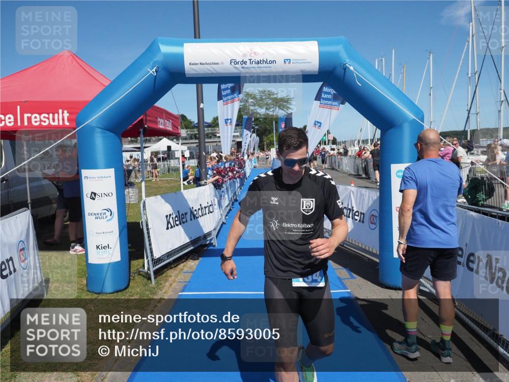 17.08.2025 - KN Förde Triathlon 2025 MichiJ http://msf.ph/oto/8593005 17.08.2025 13:52:48 Laufen 434 meine-sportfotos.de