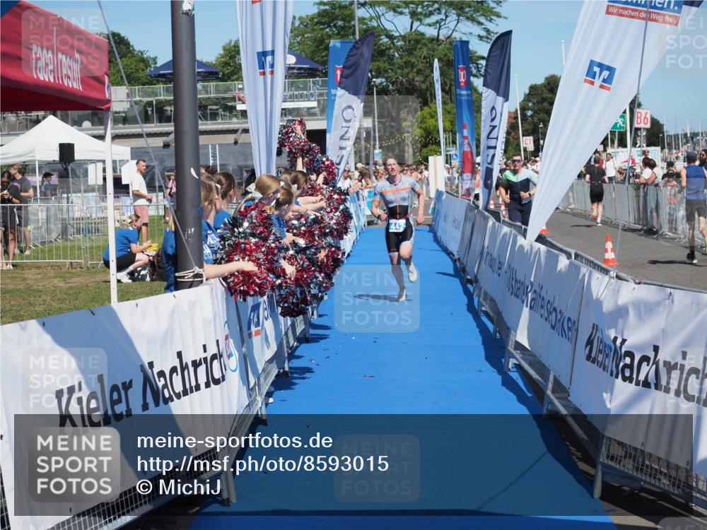 17.08.2025 - KN Förde Triathlon 2025 MichiJ http://msf.ph/oto/8593015 17.08.2025 13:52:56 Laufen 442 meine-sportfotos.de