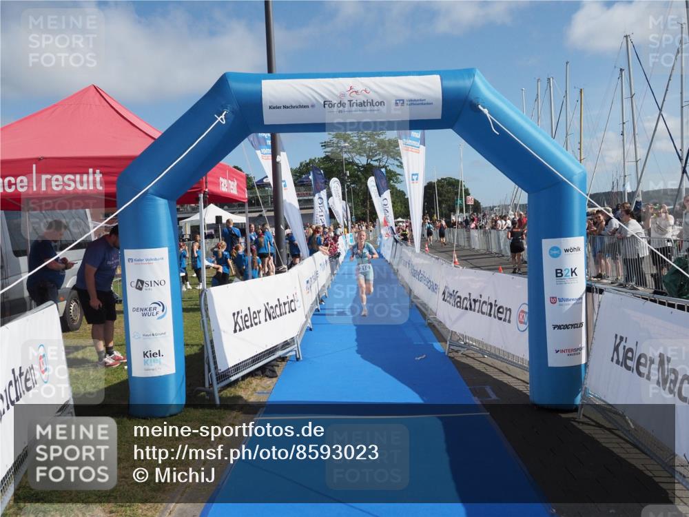 17.08.2025 - KN Förde Triathlon 2025 MichiJ http://msf.ph/oto/8593023 17.08.2025 10:36:15 Laufen 177, 216 meine-sportfotos.de