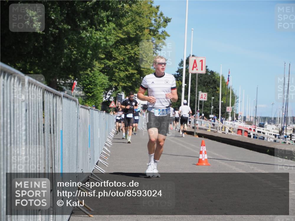 17.08.2025 - KN Förde Triathlon 2025 KatJ http://msf.ph/oto/8593024 17.08.2025 13:38:59 Laufen 544 meine-sportfotos.de