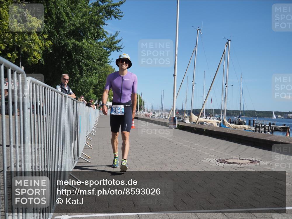 17.08.2025 - KN Förde Triathlon 2025 KatJ http://msf.ph/oto/8593026 17.08.2025 11:34:54 Laufen 266 meine-sportfotos.de