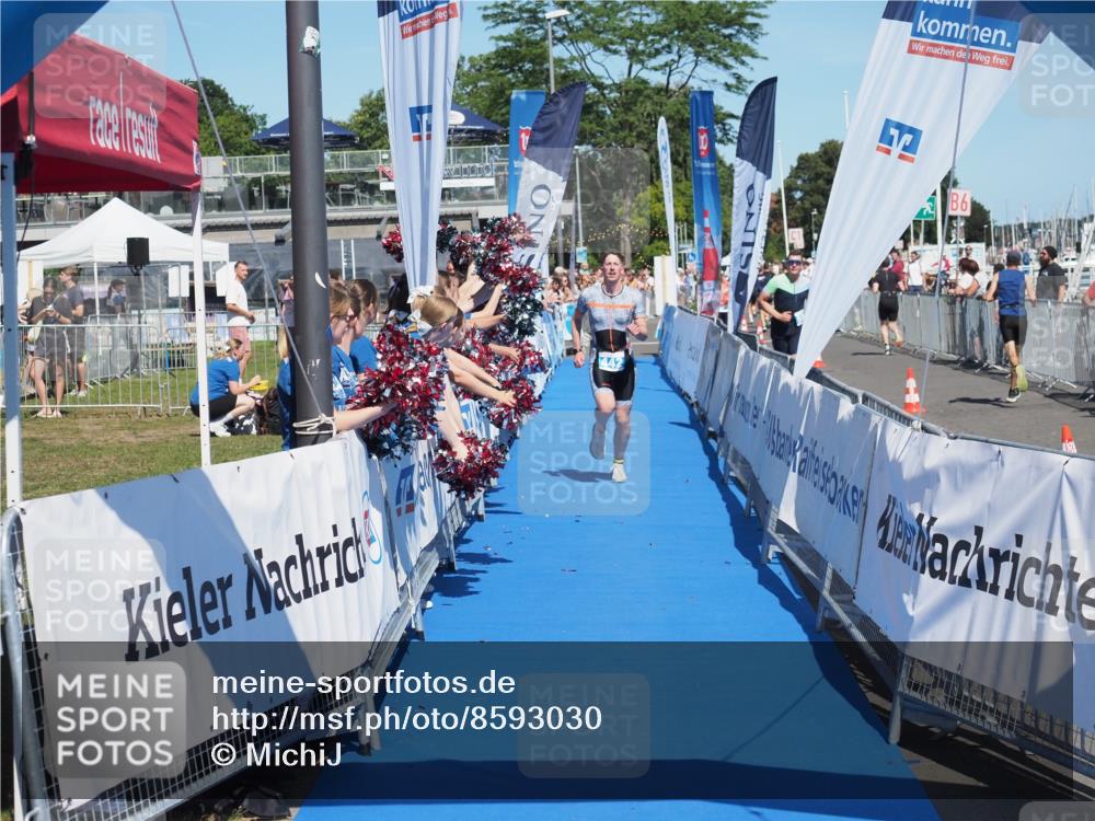 17.08.2025 - KN Förde Triathlon 2025 MichiJ http://msf.ph/oto/8593030 17.08.2025 13:52:57 Laufen 442 meine-sportfotos.de