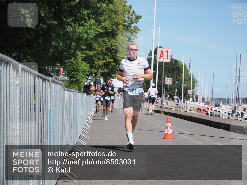 17.08.2025 - KN Förde Triathlon 2025 KatJ http://msf.ph/oto/8593031 17.08.2025 13:38:59 Laufen 544 meine-sportfotos.de