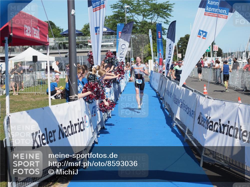 17.08.2025 - KN Förde Triathlon 2025 MichiJ http://msf.ph/oto/8593036 17.08.2025 13:52:57 Laufen 442 meine-sportfotos.de