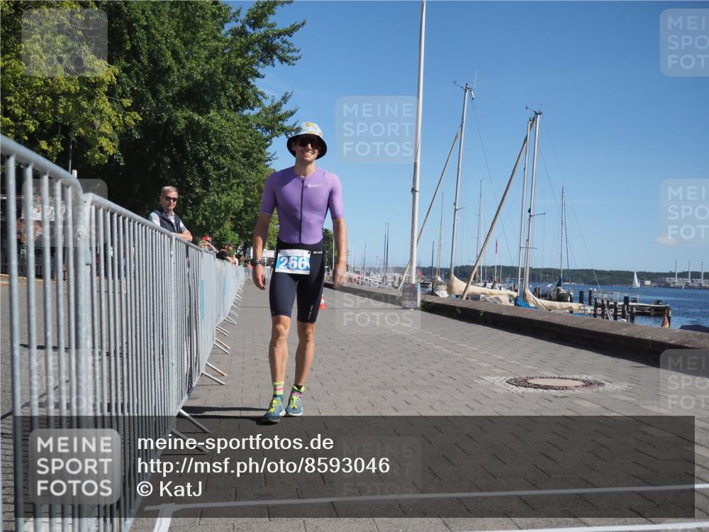 17.08.2025 - KN Förde Triathlon 2025 KatJ http://msf.ph/oto/8593046 17.08.2025 11:34:54 Laufen 266 meine-sportfotos.de