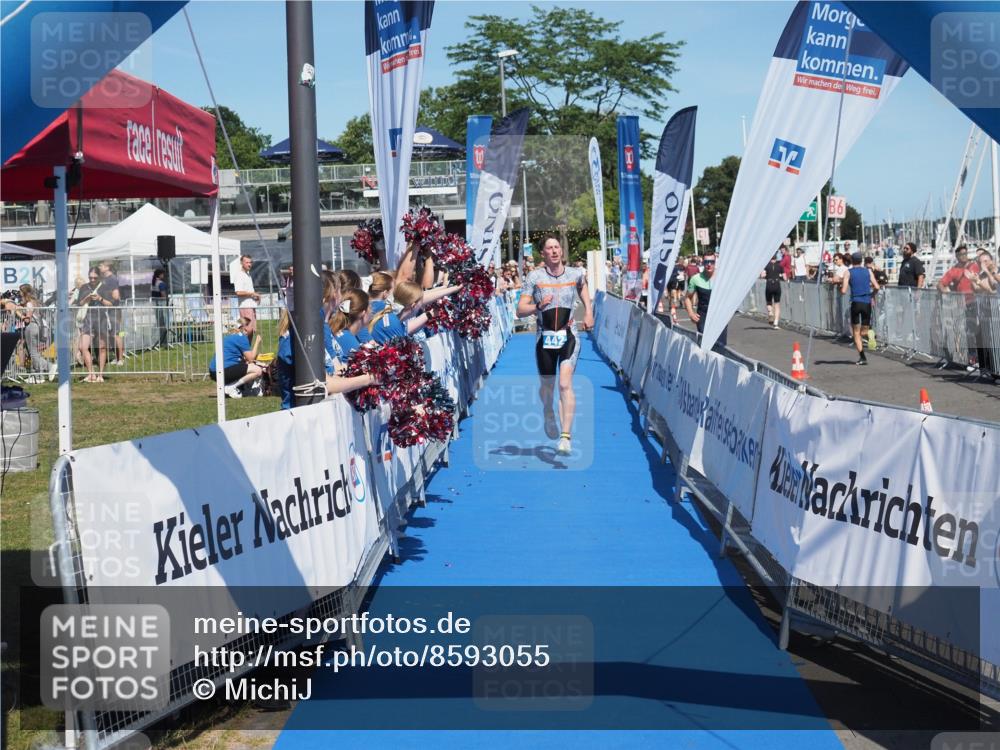 17.08.2025 - KN Förde Triathlon 2025 MichiJ http://msf.ph/oto/8593055 17.08.2025 13:52:57 Laufen 442 meine-sportfotos.de