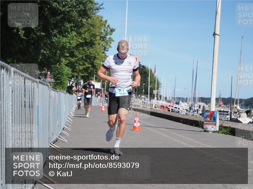 17.08.2025 - KN Förde Triathlon 2025 KatJ http://msf.ph/oto/8593079 17.08.2025 13:39:00 Laufen 434, 446, 544 meine-sportfotos.de