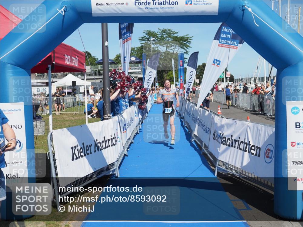 17.08.2025 - KN Förde Triathlon 2025 MichiJ http://msf.ph/oto/8593092 17.08.2025 13:52:58 Laufen 442 meine-sportfotos.de