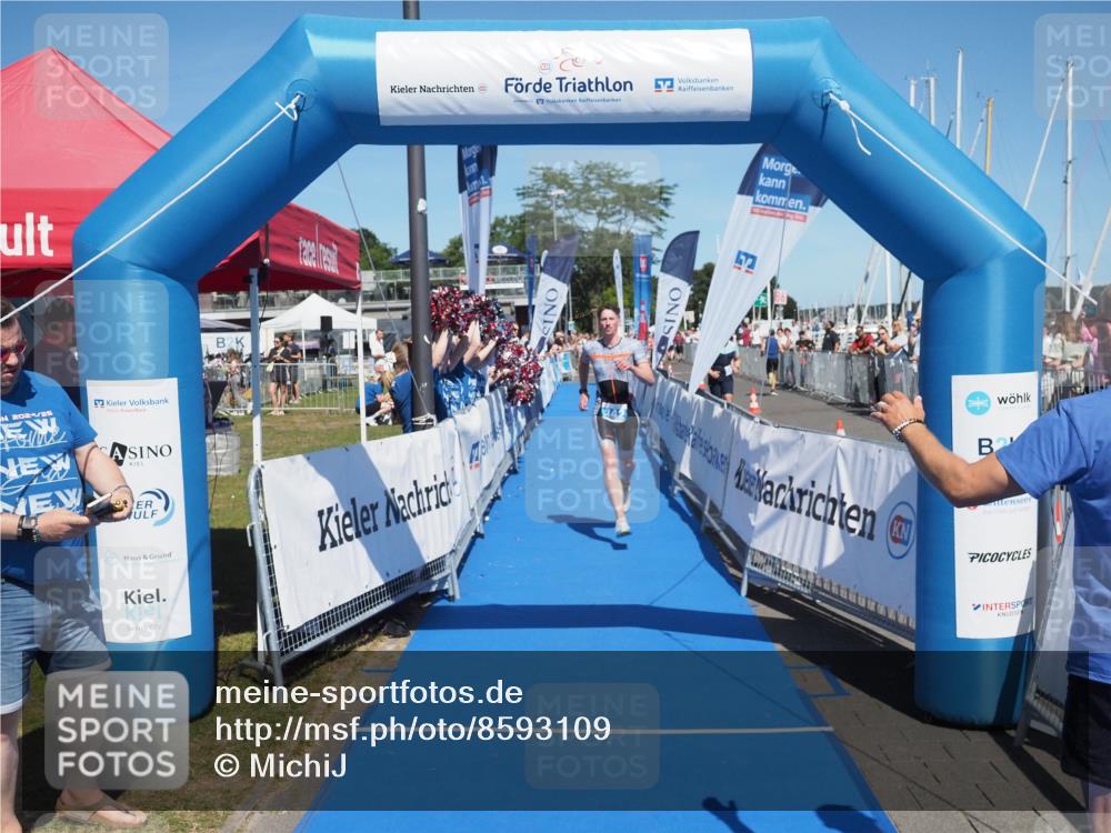17.08.2025 - KN Förde Triathlon 2025 MichiJ http://msf.ph/oto/8593109 17.08.2025 13:52:58 Laufen 442 meine-sportfotos.de