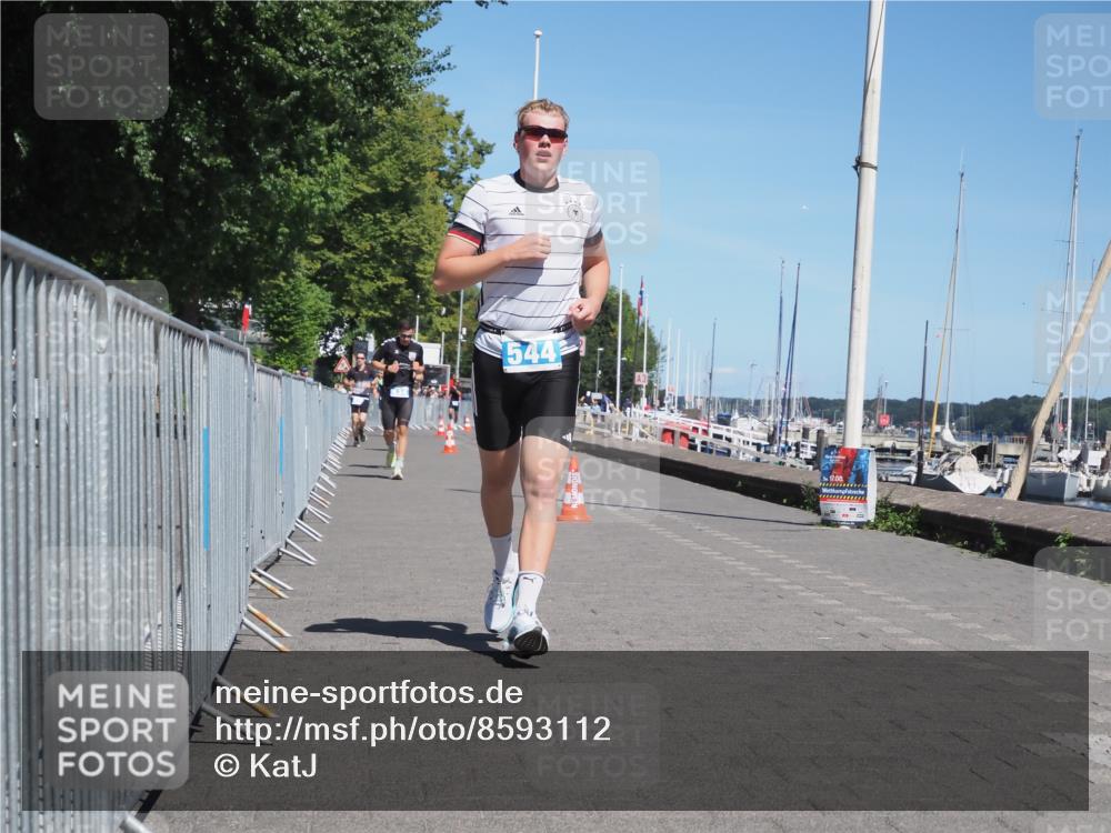 17.08.2025 - KN Förde Triathlon 2025 KatJ http://msf.ph/oto/8593112 17.08.2025 13:39:01 Laufen 434, 446, 544 meine-sportfotos.de