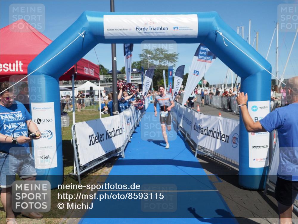 17.08.2025 - KN Förde Triathlon 2025 MichiJ http://msf.ph/oto/8593115 17.08.2025 13:52:59 Laufen 442 meine-sportfotos.de