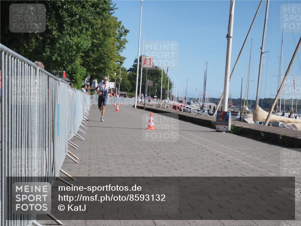 17.08.2025 - KN Förde Triathlon 2025 KatJ http://msf.ph/oto/8593132 17.08.2025 11:35:51 Laufen 274 meine-sportfotos.de