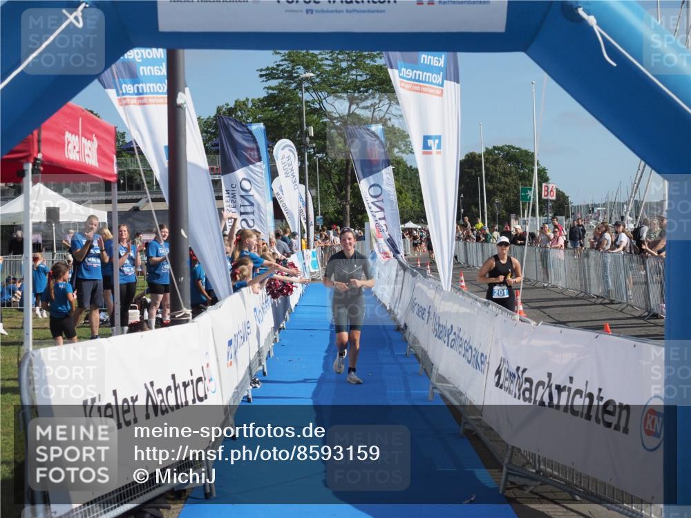 17.08.2025 - KN Förde Triathlon 2025 MichiJ http://msf.ph/oto/8593159 17.08.2025 10:36:36 Laufen 240 meine-sportfotos.de