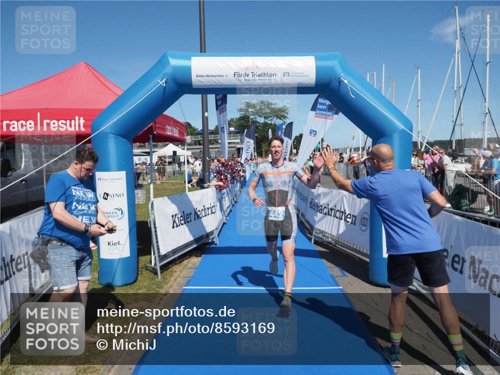 17.08.2025 - KN Förde Triathlon 2025 MichiJ http://msf.ph/oto/8593169 17.08.2025 13:53:00 Laufen 442 meine-sportfotos.de