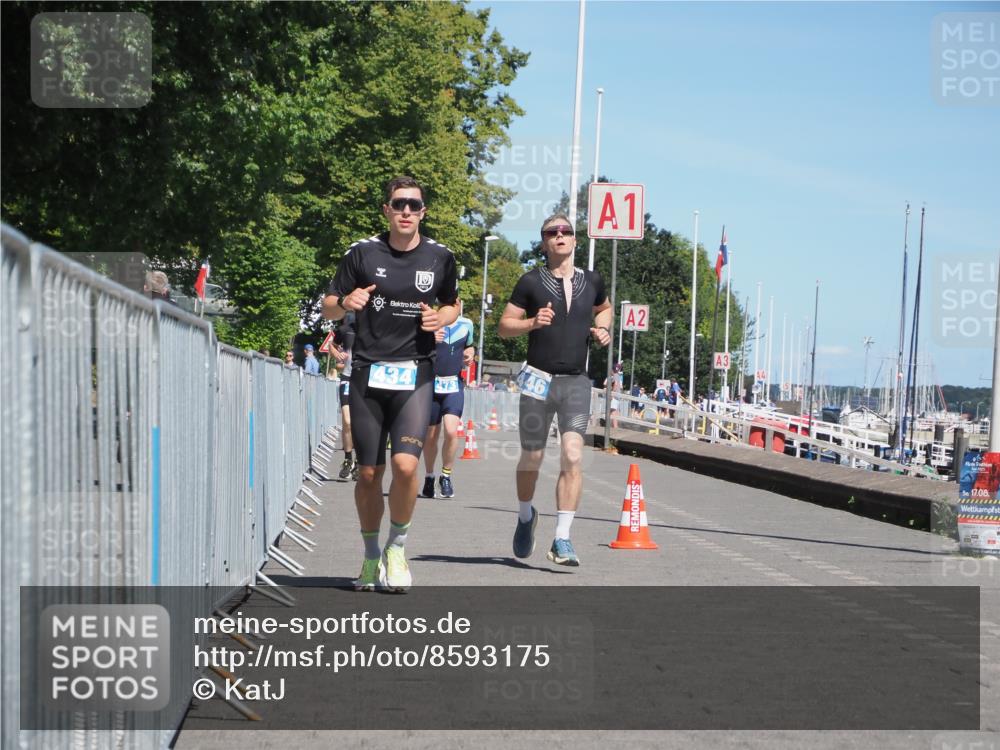 17.08.2025 - KN Förde Triathlon 2025 KatJ http://msf.ph/oto/8593175 17.08.2025 13:39:06 Laufen 434, 446, 473 meine-sportfotos.de