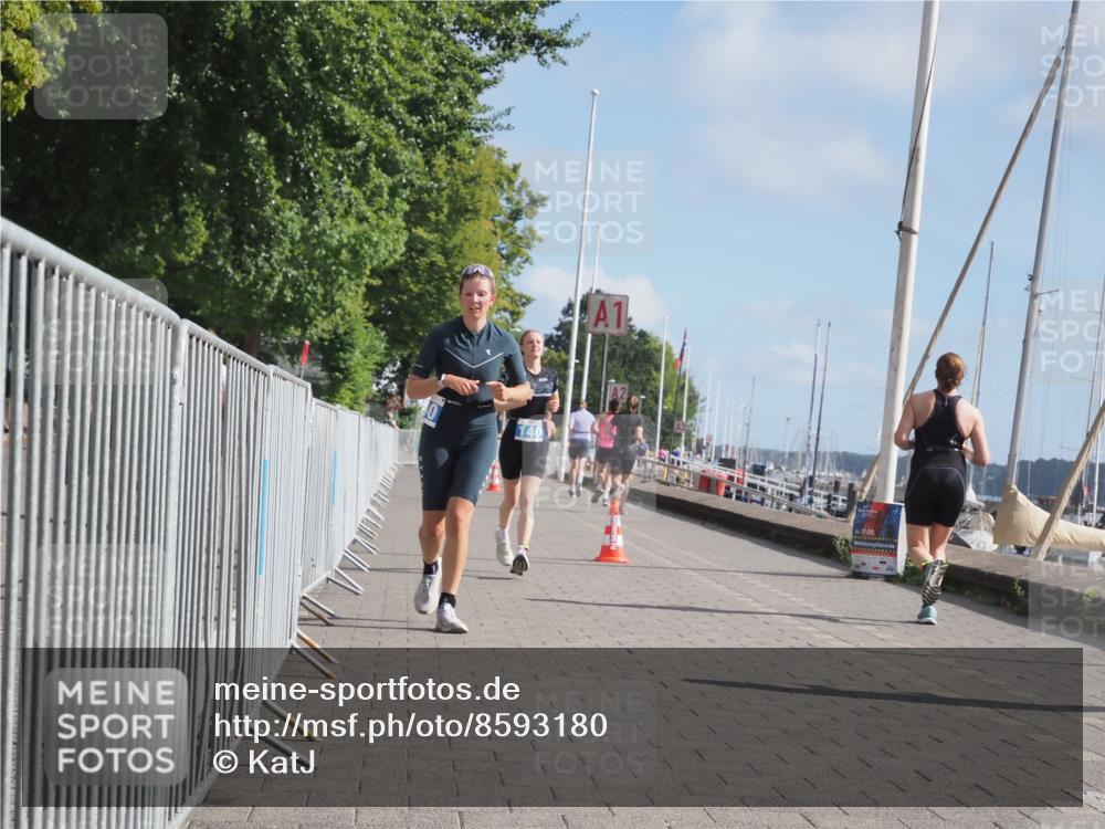 17.08.2025 - KN Förde Triathlon 2025 KatJ http://msf.ph/oto/8593180 17.08.2025 10:20:47 Laufen 140, 157, 158, 240 meine-sportfotos.de