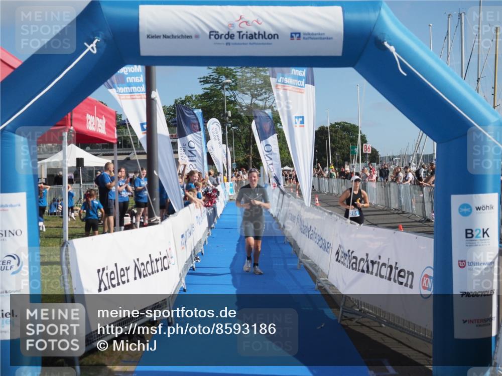 17.08.2025 - KN Förde Triathlon 2025 MichiJ http://msf.ph/oto/8593186 17.08.2025 10:36:37 Laufen 240 meine-sportfotos.de