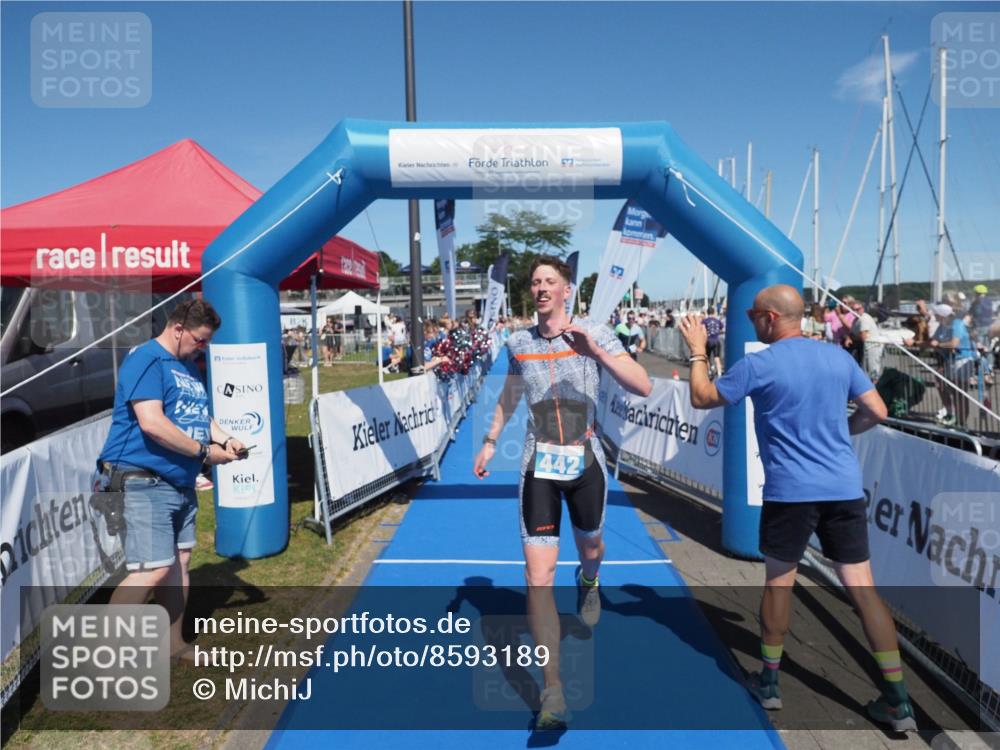 17.08.2025 - KN Förde Triathlon 2025 MichiJ http://msf.ph/oto/8593189 17.08.2025 13:53:00 Laufen 442 meine-sportfotos.de