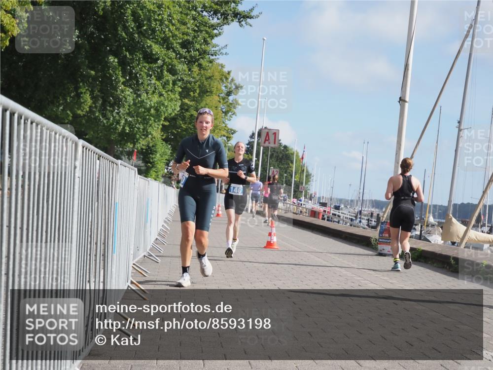 17.08.2025 - KN Förde Triathlon 2025 KatJ http://msf.ph/oto/8593198 17.08.2025 10:20:48 Laufen 140, 158, 240 meine-sportfotos.de
