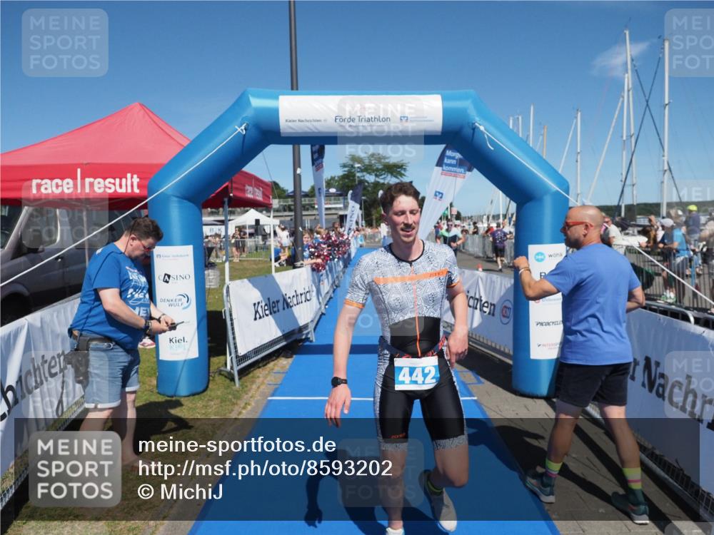 17.08.2025 - KN Förde Triathlon 2025 MichiJ http://msf.ph/oto/8593202 17.08.2025 13:53:00 Laufen 442 meine-sportfotos.de