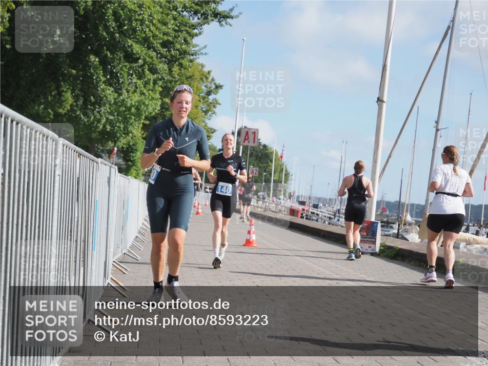 17.08.2025 - KN Förde Triathlon 2025 KatJ http://msf.ph/oto/8593223 17.08.2025 10:20:48 Laufen 140, 158, 240 meine-sportfotos.de
