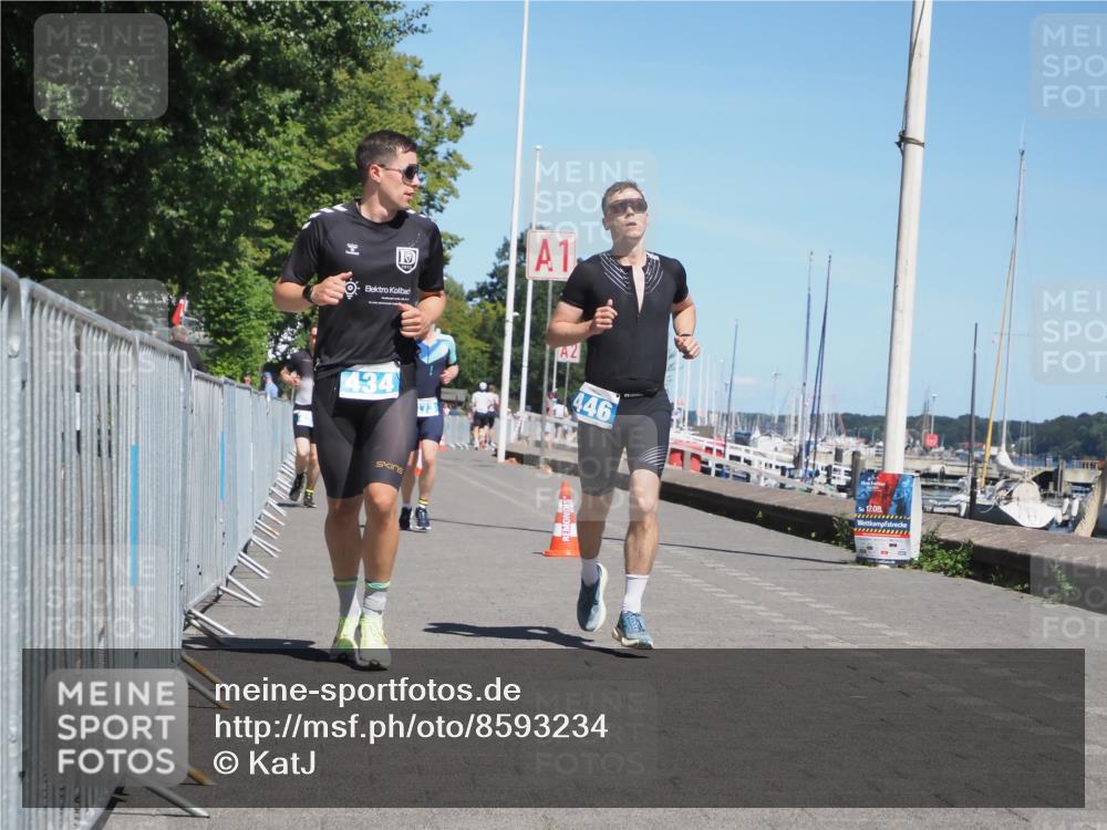 17.08.2025 - KN Förde Triathlon 2025 KatJ http://msf.ph/oto/8593234 17.08.2025 13:39:07 Laufen 423, 434, 446, 473 meine-sportfotos.de