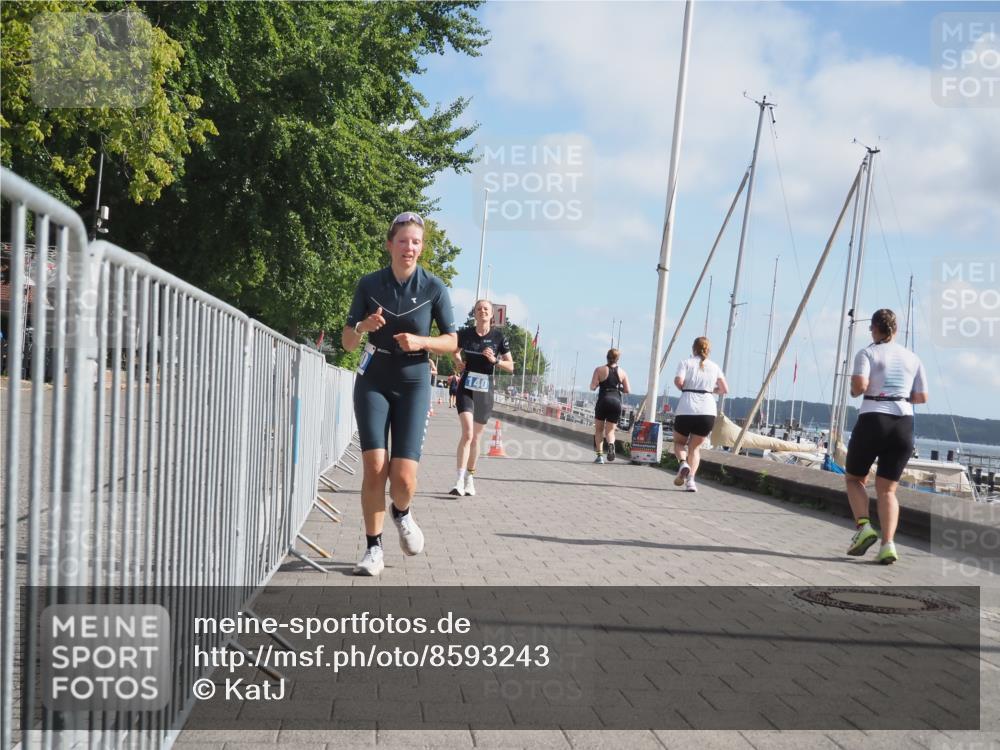 17.08.2025 - KN Förde Triathlon 2025 KatJ http://msf.ph/oto/8593243 17.08.2025 10:20:49 Laufen 140, 158, 240 meine-sportfotos.de