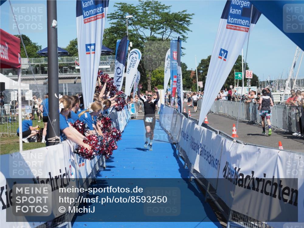 17.08.2025 - KN Förde Triathlon 2025 MichiJ http://msf.ph/oto/8593250 17.08.2025 13:53:28 Laufen 475 meine-sportfotos.de