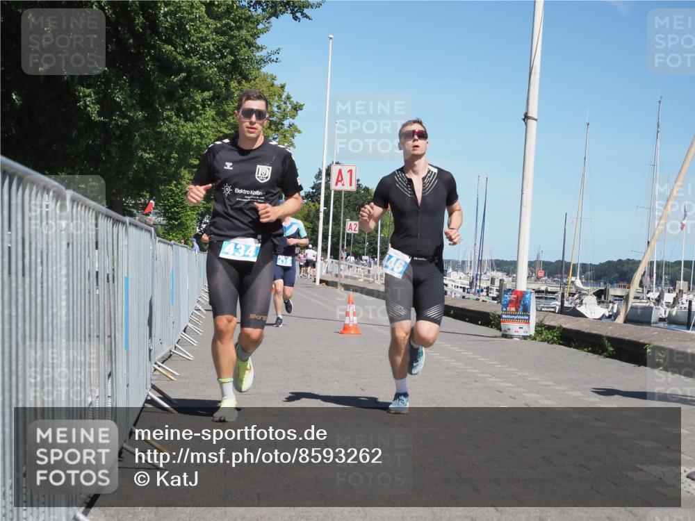 17.08.2025 - KN Förde Triathlon 2025 KatJ http://msf.ph/oto/8593262 17.08.2025 13:39:08 Laufen 423, 434, 446, 473 meine-sportfotos.de