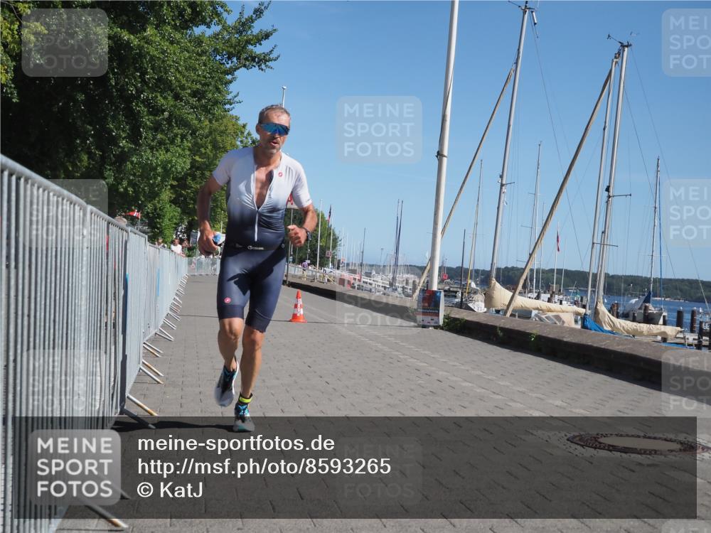 17.08.2025 - KN Förde Triathlon 2025 KatJ http://msf.ph/oto/8593265 17.08.2025 11:35:56 Laufen 274 meine-sportfotos.de
