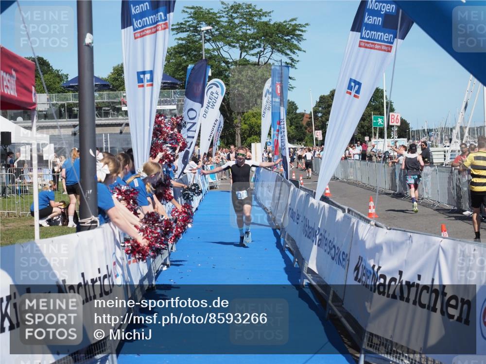17.08.2025 - KN Förde Triathlon 2025 MichiJ http://msf.ph/oto/8593266 17.08.2025 13:53:28 Laufen 475 meine-sportfotos.de