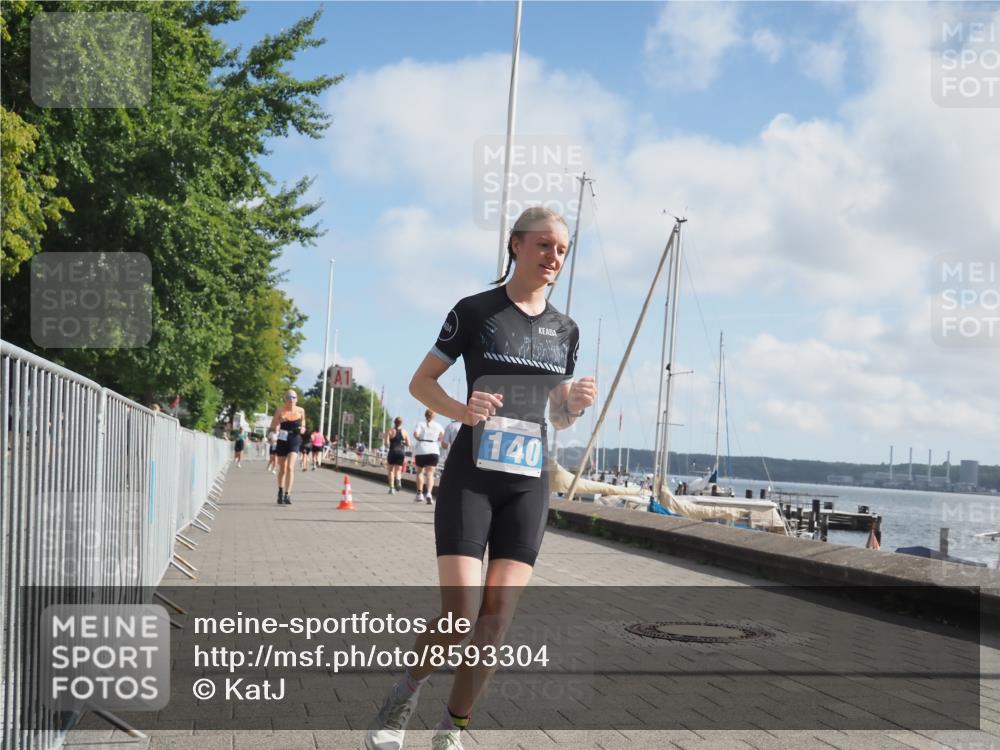 17.08.2025 - KN Förde Triathlon 2025 KatJ http://msf.ph/oto/8593304 17.08.2025 10:20:52 Laufen 140, 158, 240 meine-sportfotos.de
