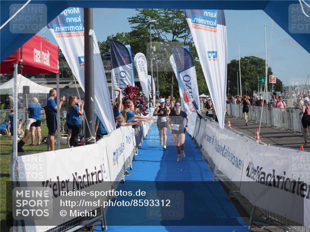 17.08.2025 - KN Förde Triathlon 2025 MichiJ http://msf.ph/oto/8593312 17.08.2025 10:36:57 Laufen 202, 250 meine-sportfotos.de