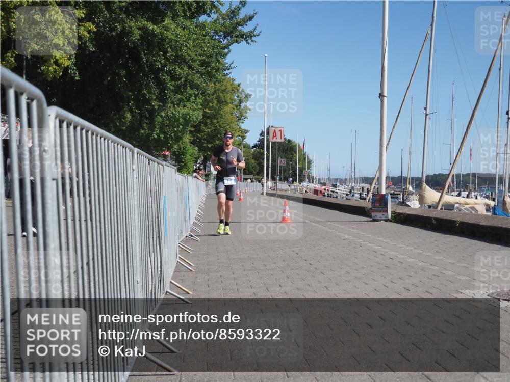 17.08.2025 - KN Förde Triathlon 2025 KatJ http://msf.ph/oto/8593322 17.08.2025 11:37:30 Laufen 268 meine-sportfotos.de